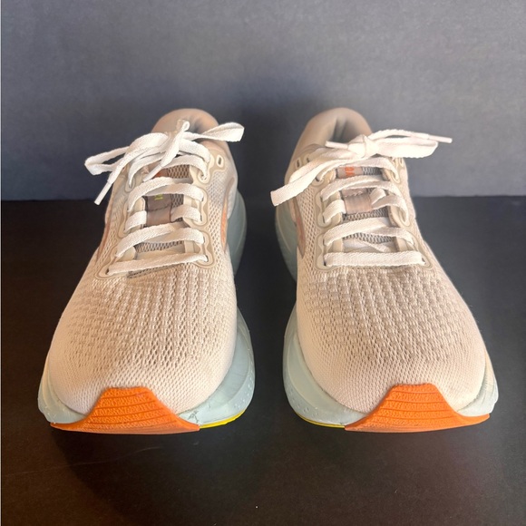 Brooks Glycerin 21 Women's Athletic Shoes - White and Tan size 9.5 - Picture 5 of 7